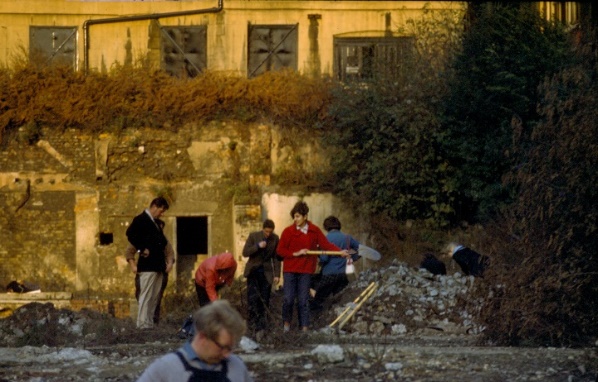 Ah07_Bush_Lane_1_1964