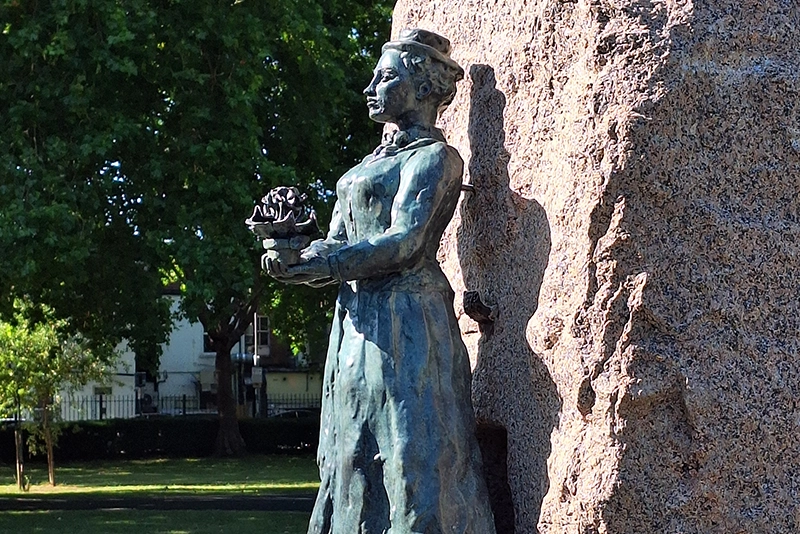 Photograph of the statue of the Victorian horticulturalist Fanny Wilkinson in Coronation Gardens, Southfields